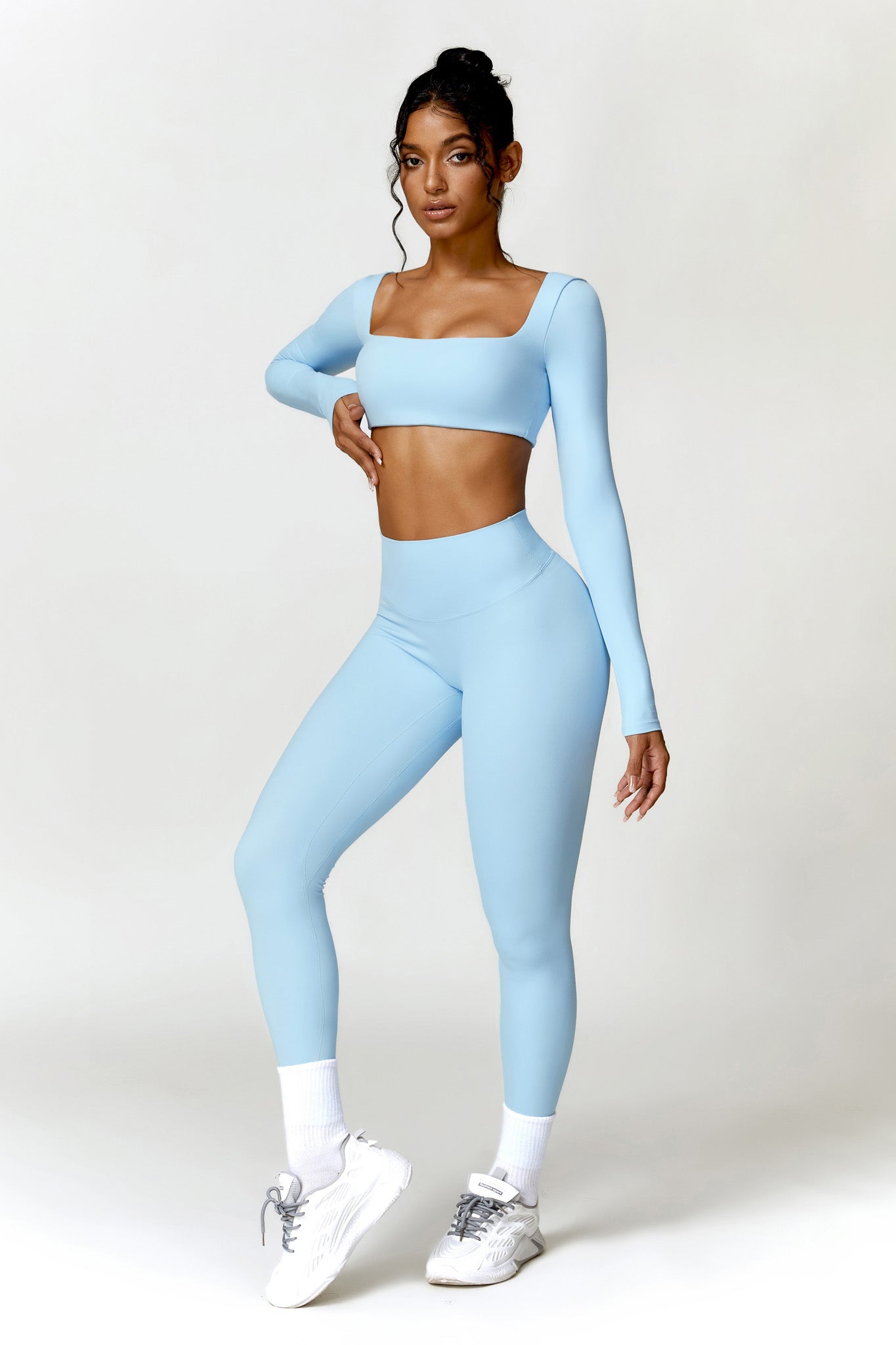 Cropped Manga Longa Camila