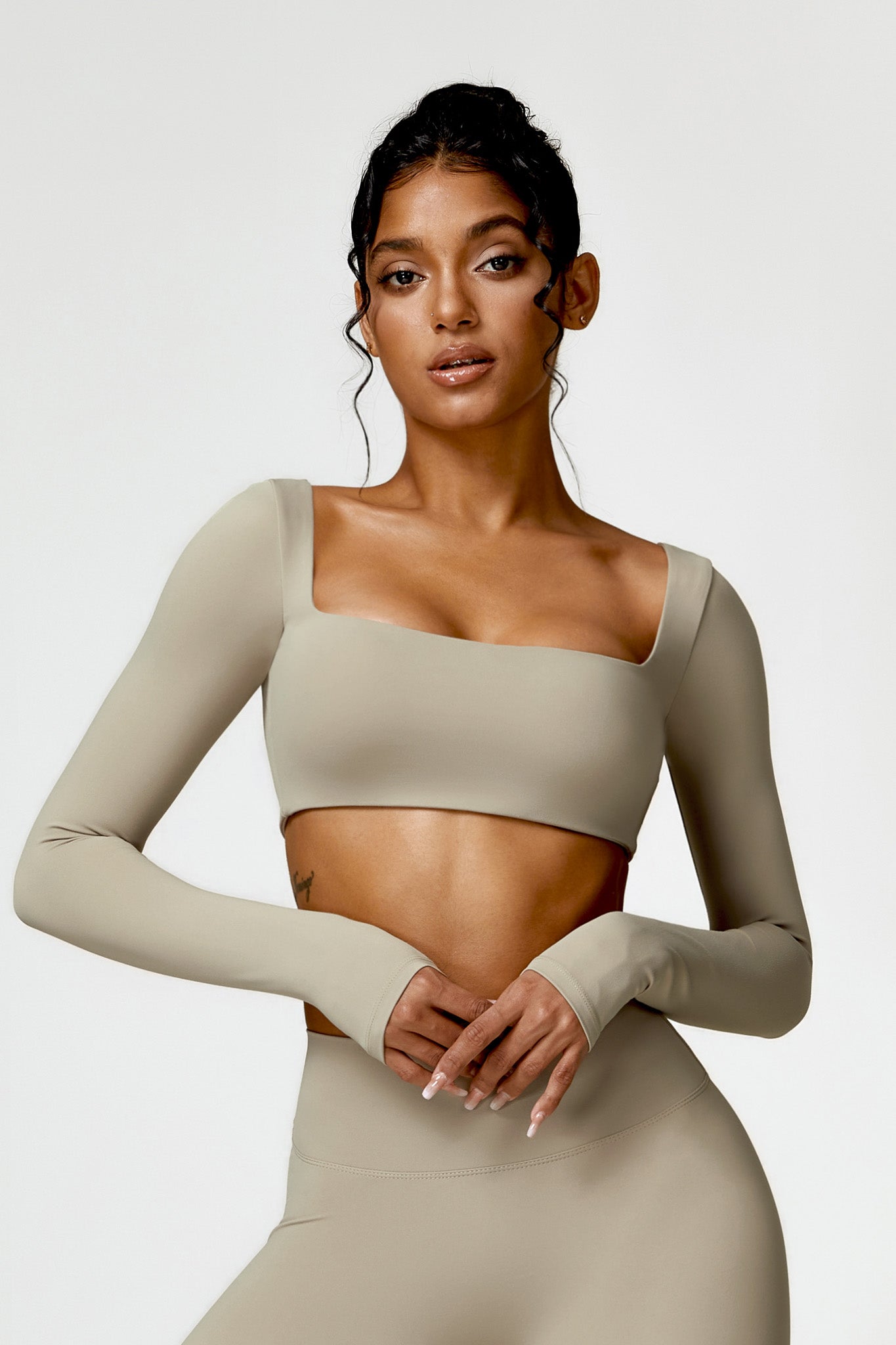 Cropped Manga Longa Camila