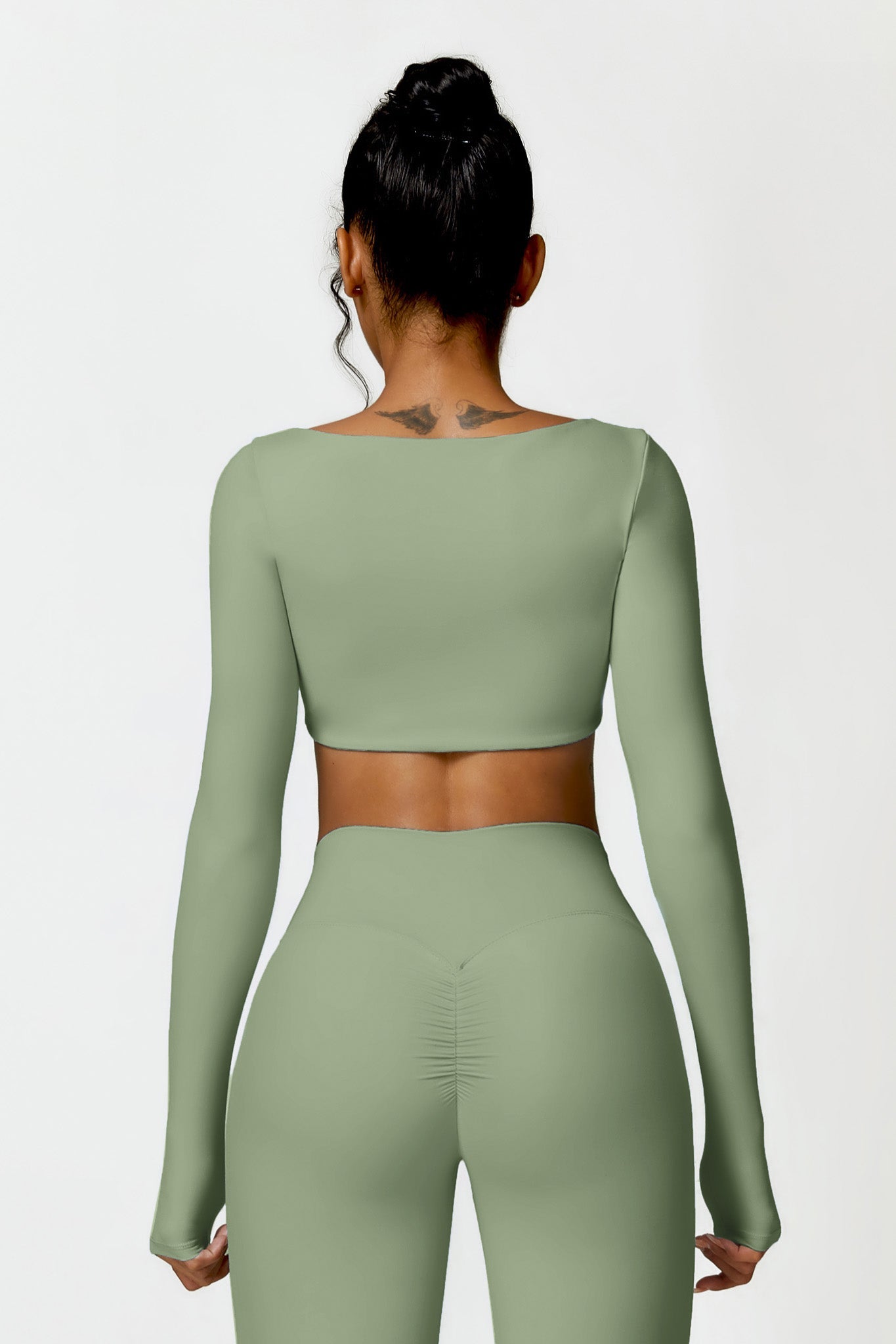 Cropped Manga Longa Camila